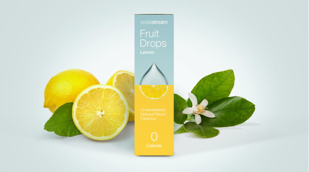 Sodastream, Soda Drinks, Brand identity, digital & packaging, Brand identity‭ & ‬visual language for Sodastream fruit drops‭. ‬Creative concept development was based on a strong‭ ‬‘half fruit half drop’‭ ‬visual‭, ‬supported by a dynamic split screen grid‭, ‬that can contain the visual concept in changing and diverse compositions‭. Design Shop by Dan Michman, Graphic designer, branding, brochures, posters, catalogs, books, corporate identity, Internet and web design. עיצוב גרפי, מיתוג, פרינט, מדיה דיגיטלית, אריזות, עיצוב לוגו, קטלוגים, ספרים